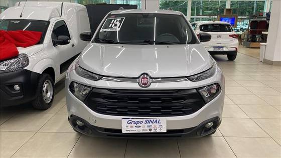 FIAT TORO 1.8 16V EVO FLEX FREEDOM AT6 FIAT TORO 1.8 16V EVO FLEX FREEDOM AT6